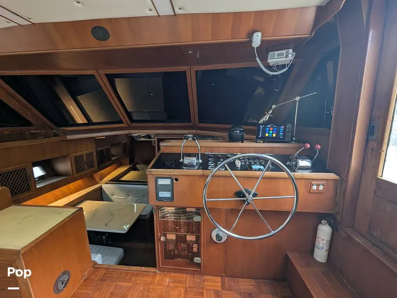 Slide: The Image of Marine Trader Tradewinds 47 1987 - 16365511