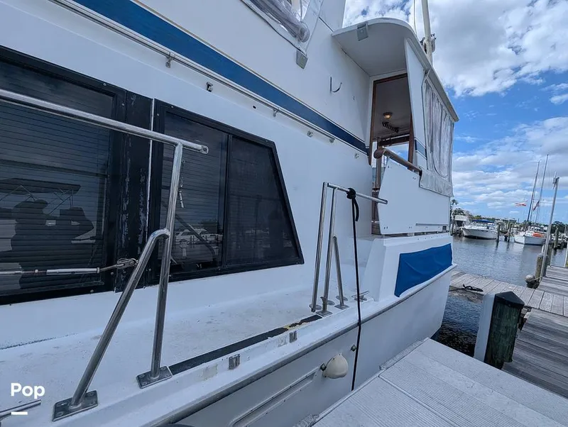 Slide: The Image of Marine Trader Tradewinds 47 1987 - 16365724