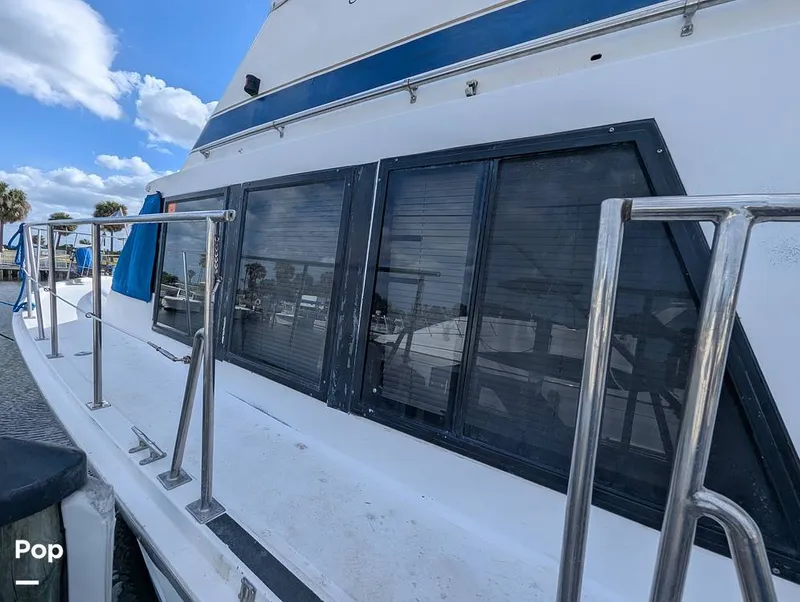 Slide: The Image of Marine Trader Tradewinds 47 1987 - 16365730