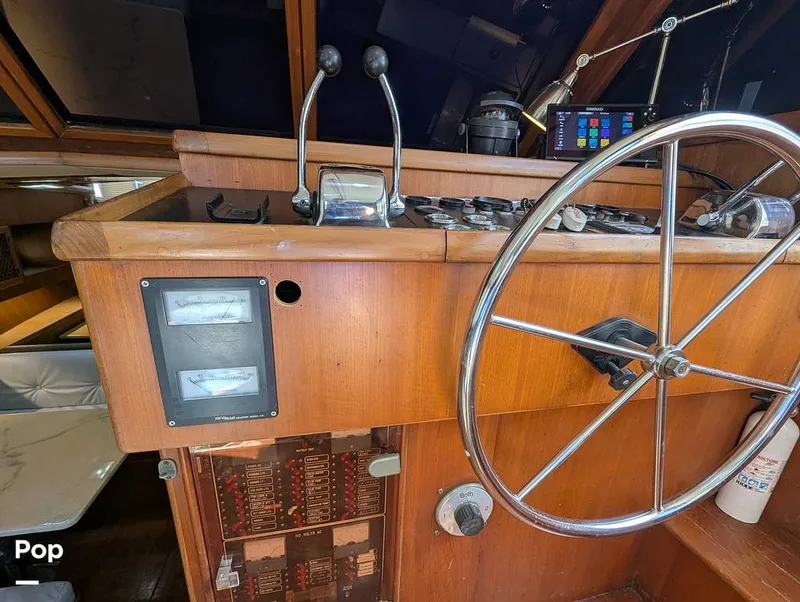 Slide: The Image of Marine Trader Tradewinds 47 1987 - 16365518