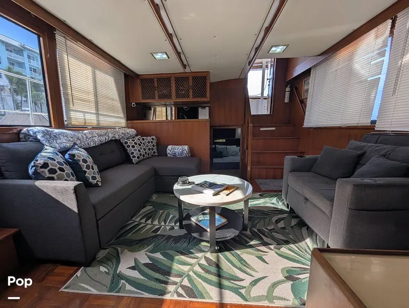 Slide: The Image of Marine Trader Tradewinds 47 1987 - 16365523