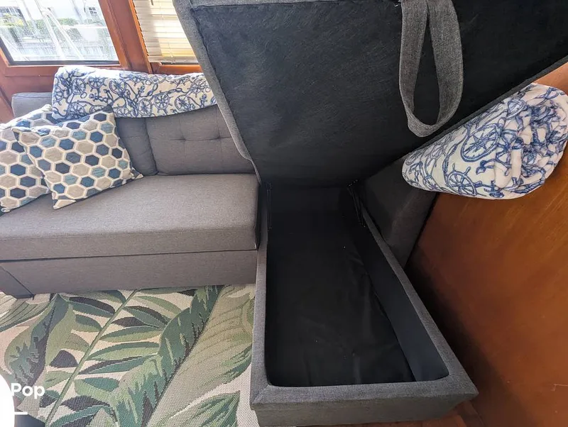 Slide: The Image of Marine Trader Tradewinds 47 1987 - 16365525