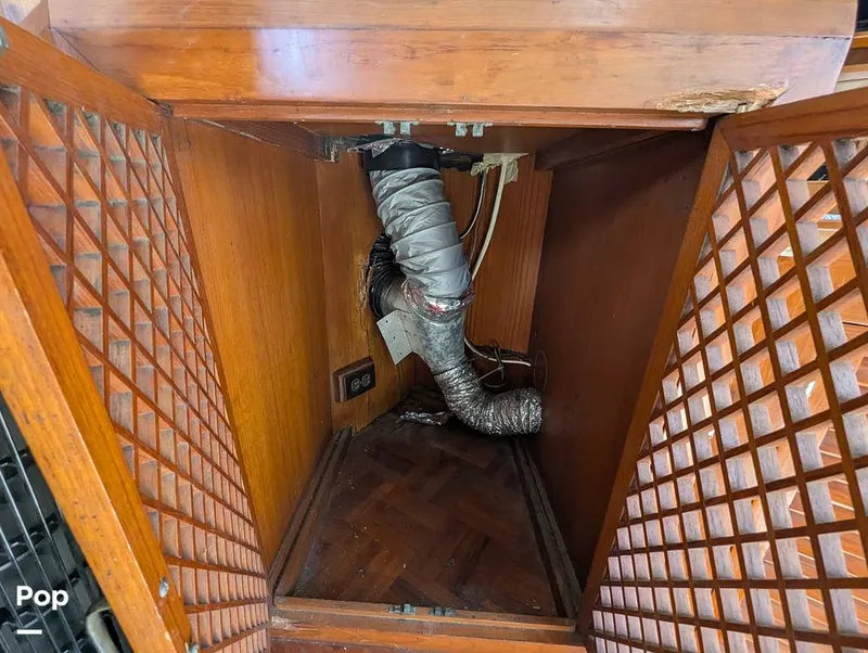 Slide: The Image of Marine Trader Tradewinds 47 1987 - 16365530