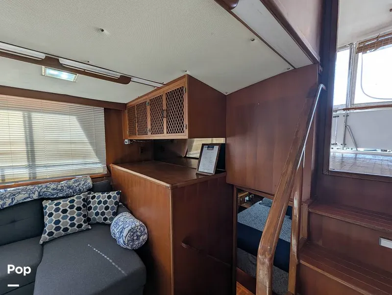 Slide: The Image of Marine Trader Tradewinds 47 1987 - 16365534