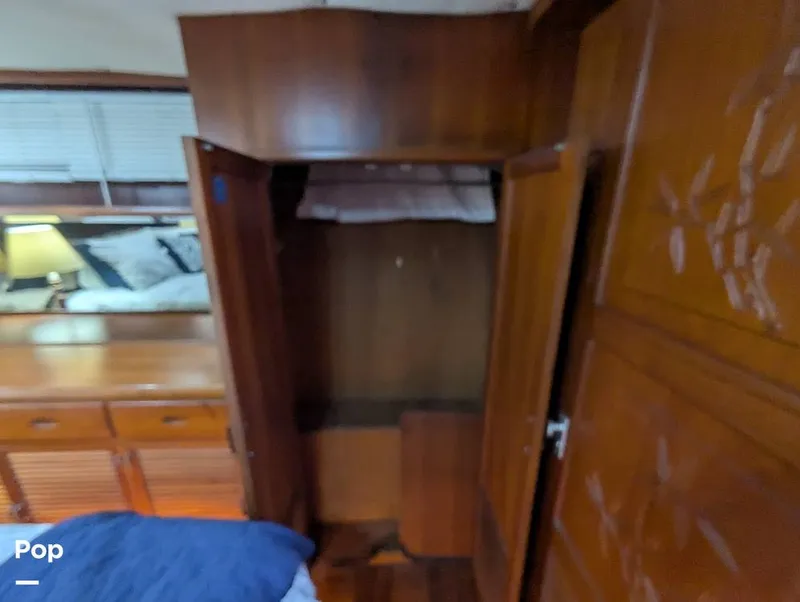 Slide: The Image of Marine Trader Tradewinds 47 1987 - 16365563