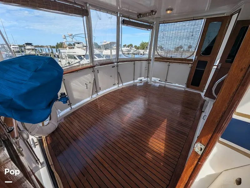 Slide: The Image of Marine Trader Tradewinds 47 1987 - 16365481