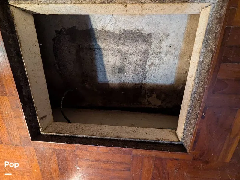 Slide: The Image of Marine Trader Tradewinds 47 1987 - 16365574