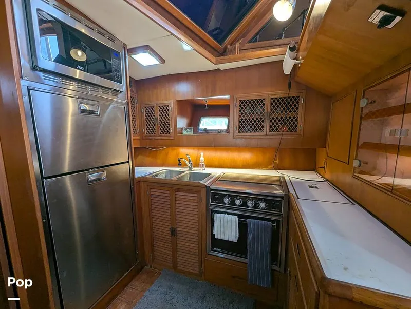 Slide: The Image of Marine Trader Tradewinds 47 1987 - 16365583