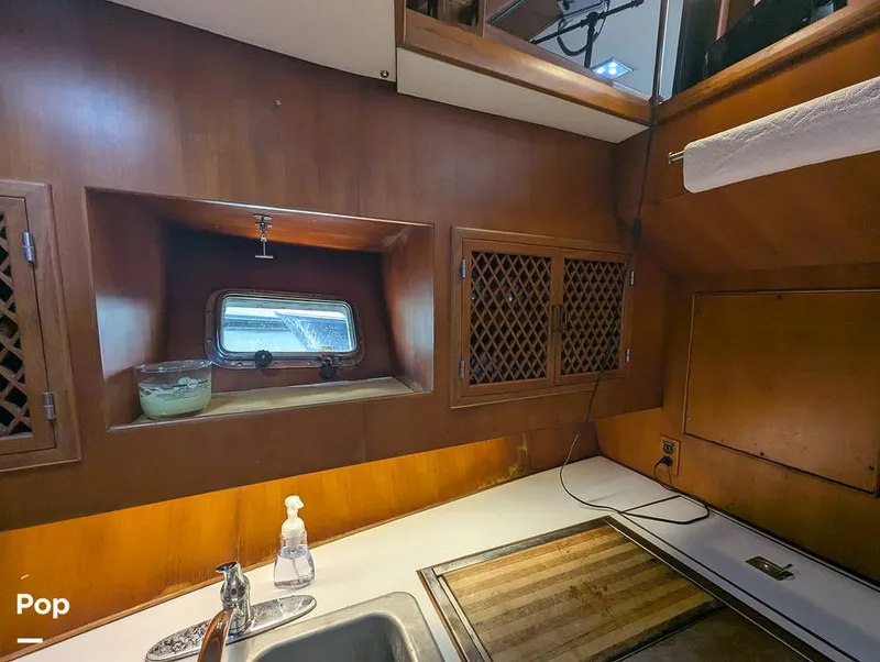 Slide: The Image of Marine Trader Tradewinds 47 1987 - 16365590