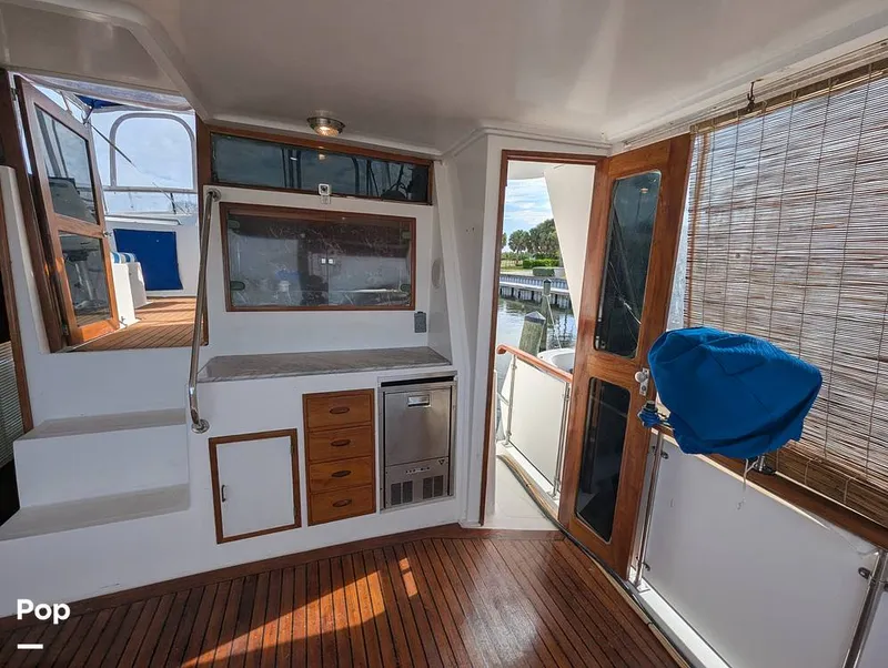 Slide: The Image of Marine Trader Tradewinds 47 1987 - 16365483