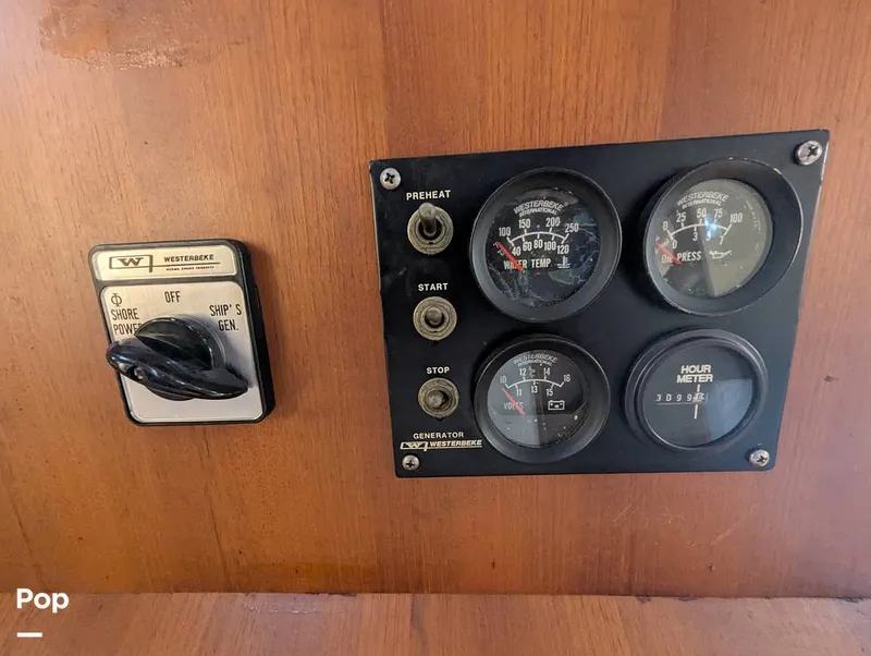 Slide: The Image of Marine Trader Tradewinds 47 1987 - 16365598