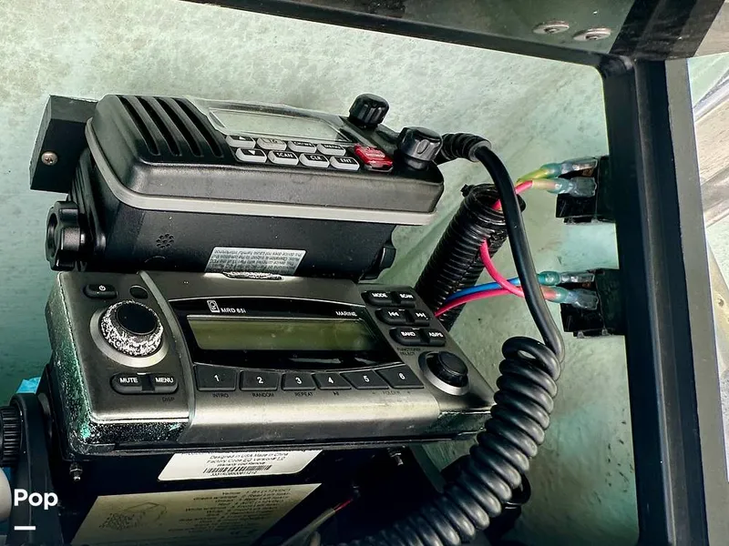 Slide: The Image of VHF Speaker - 16409469