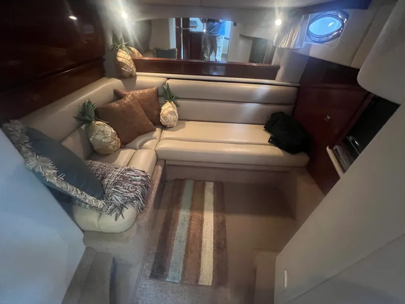 Slide: The Image of Sea Ray 44 SUNDANCER 2008 - 13