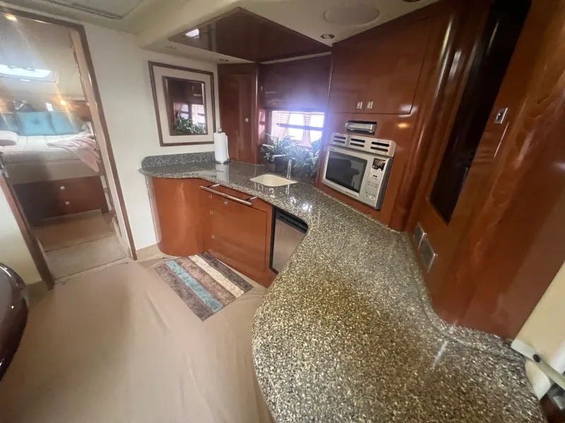 Slide: The Image of Sea Ray 44 SUNDANCER 2008 - 14