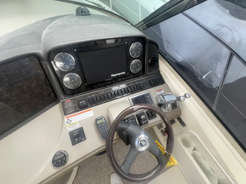 Slide: The Image of Sea Ray 44 SUNDANCER 2008 - 5