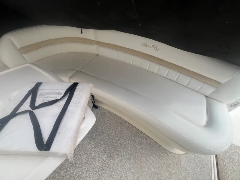 Slide: The Image of Sea Ray 44 SUNDANCER 2008 - 8