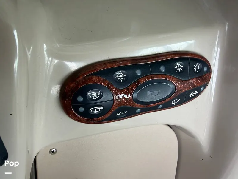 Slide: The Image of Sea Ray 260 Sundancer 2004 - 16398295