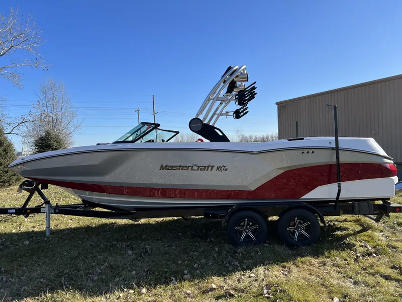 Slide: The Image of Mastercraft NXT24 2023 - 2