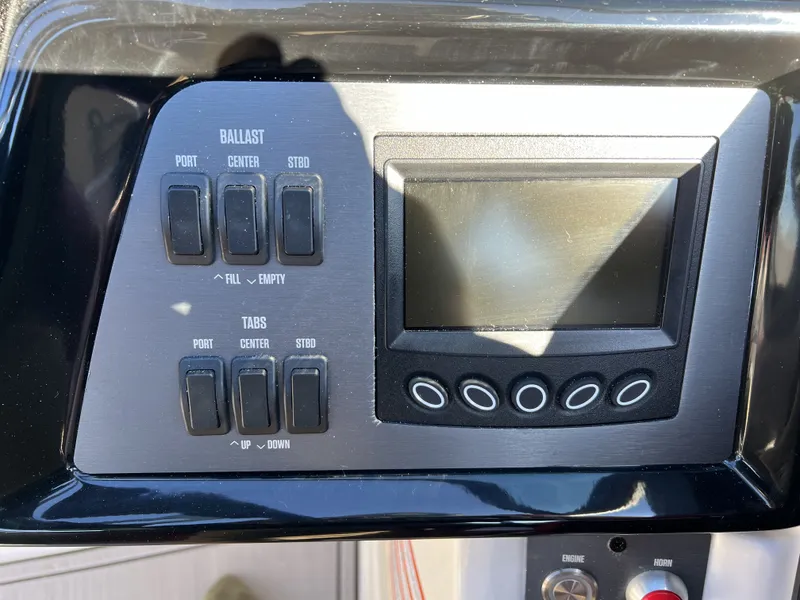 Slide: The Image of Mastercraft NXT24 2023 - 20