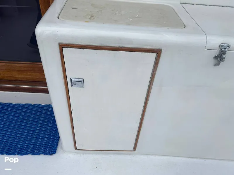 Slide: The Image of Egg Harbor 41 Sportfish 1989 - 16352554