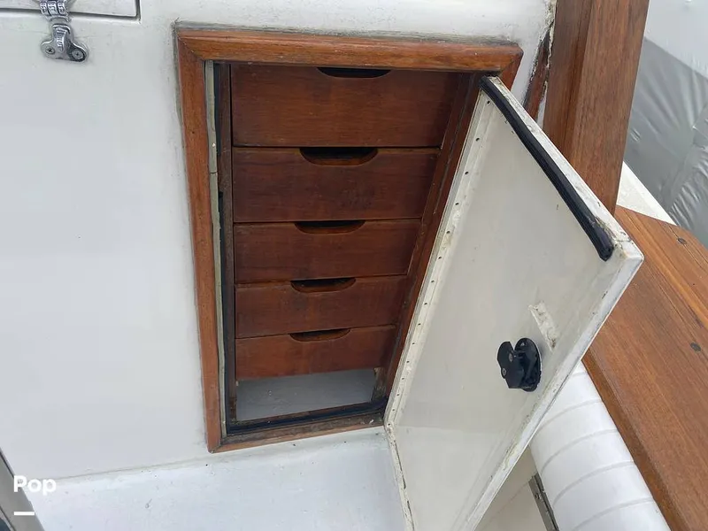 Slide: The Image of Egg Harbor 41 Sportfish 1989 - 16352560