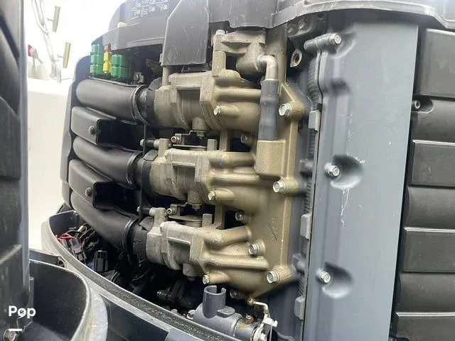 Slide: The Image of Wellcraft 270 Coastal 2004 - 16412886