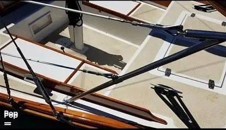 Slide: The Image of Herreshoff H-28 1987 - 16830966