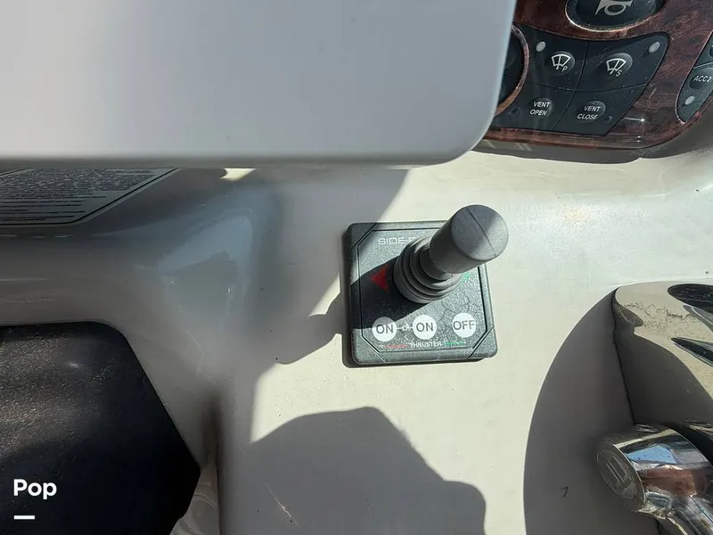 Slide: The Image of Sea Ray 340 Sundancer 2006 - 16368756