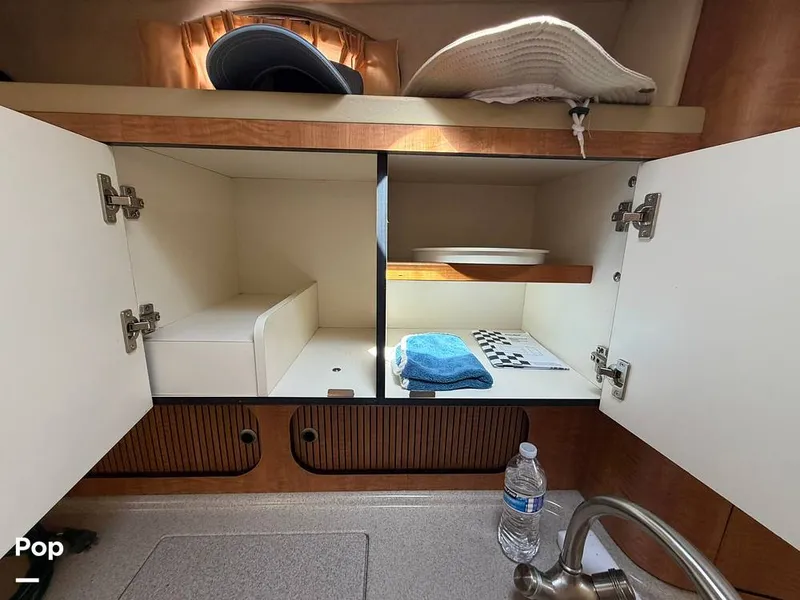 Slide: The Image of Sea Ray 340 Sundancer 2006 - 16368804