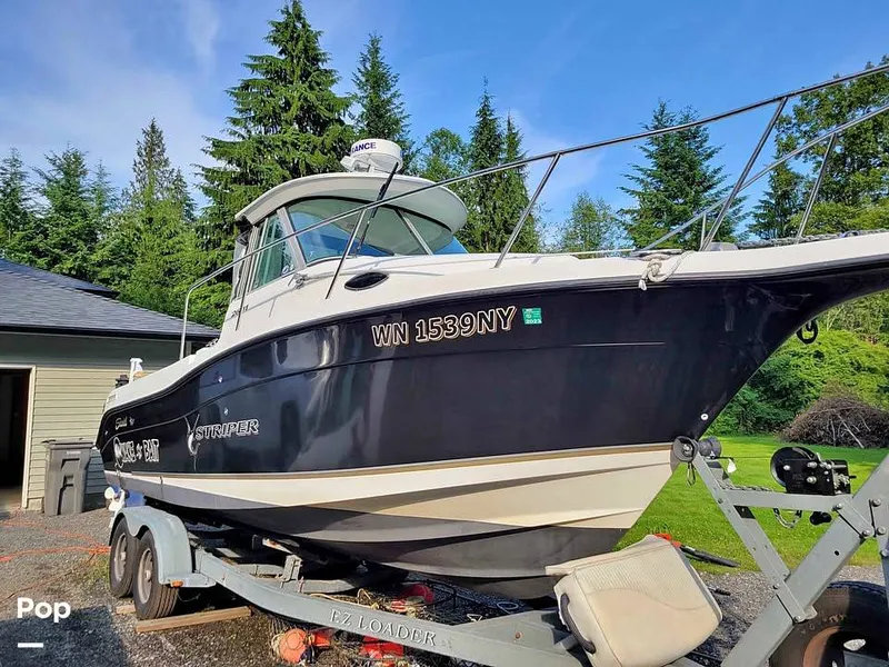 The Image of Seaswirl 2601 striper 2005 - 16345002