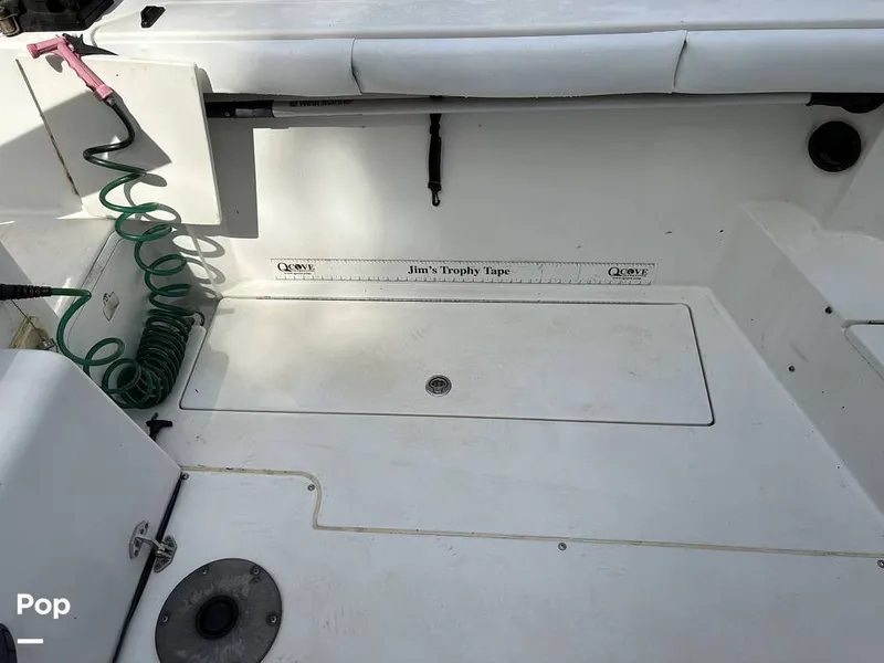 Slide: The Image of Seaswirl 2601 Striper 2005 - 16389752