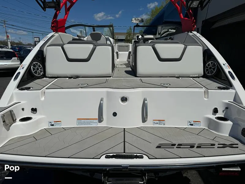 Slide: The Image of Yamaha 252XE 2022 - 16356457