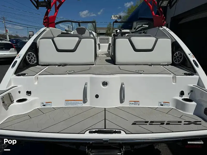 Slide: The Image of Yamaha 252XE 2022 - 16367262