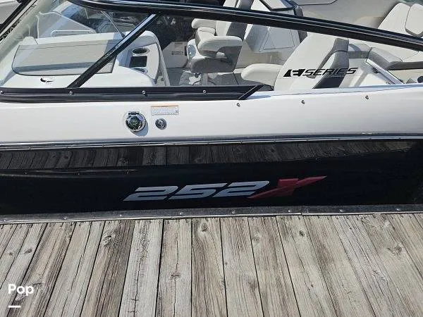 Slide: The Image of Yamaha 252XE 2022 - 16711266