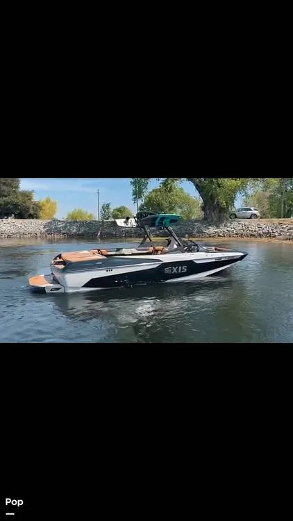 Slide: The Image of Axis A24 2021 - 16350406