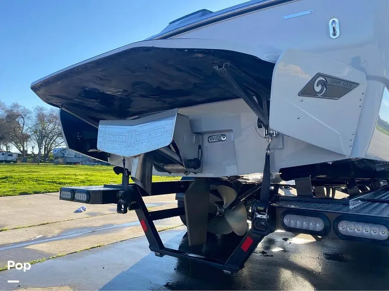 Slide: The Image of Axis A24 2021 - 16350402