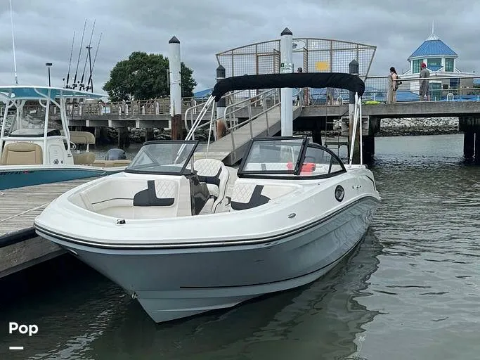 Slide: The Image of Bayliner VR6 OB 2024 - 16350450