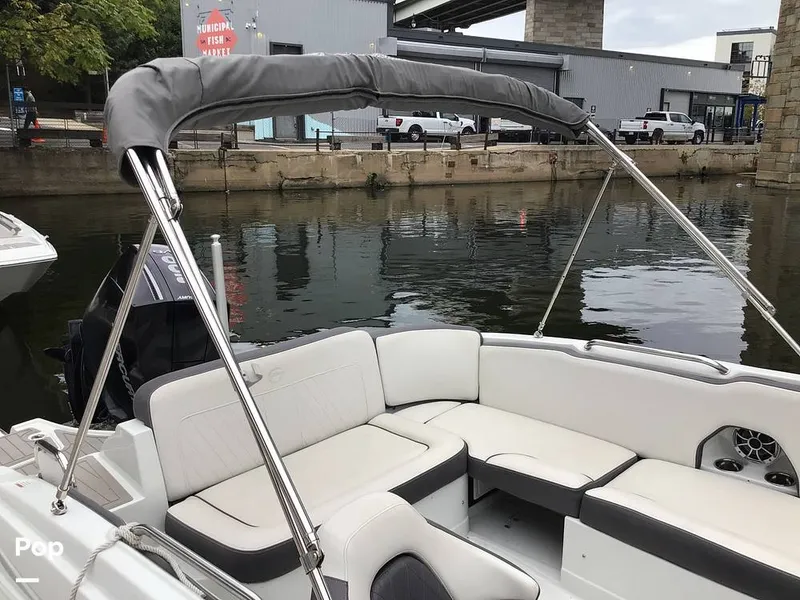 Slide: The Image of Crownline Boats E230XS 2024 - 16757002