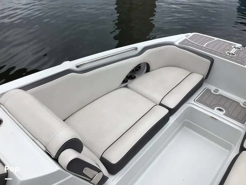 Slide: The Image of Crownline Boats E230XS 2024 - 16756964