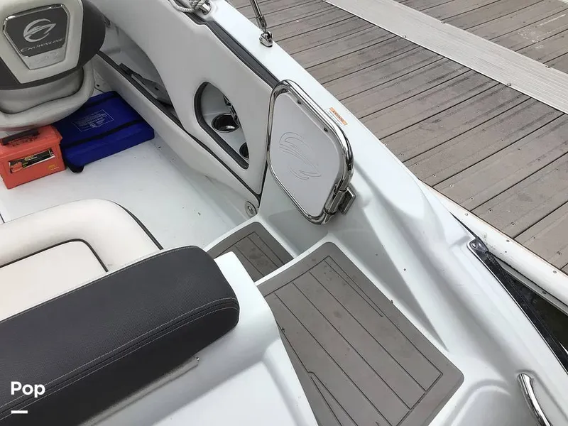 Slide: The Image of Crownline Boats E230XS 2024 - 16757008