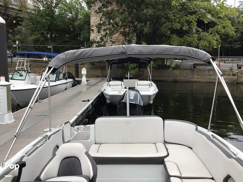 Slide: The Image of Crownline Boats E230XS 2024 - 16756974