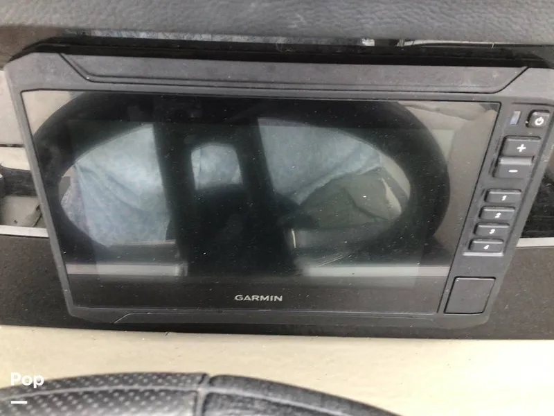 Slide: The Image of Crownline Boats E230XS 2024 - 16756981
