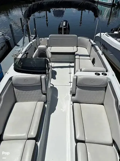 Slide: The Image of Crownline Boats E230 XS 2024 - 16470310