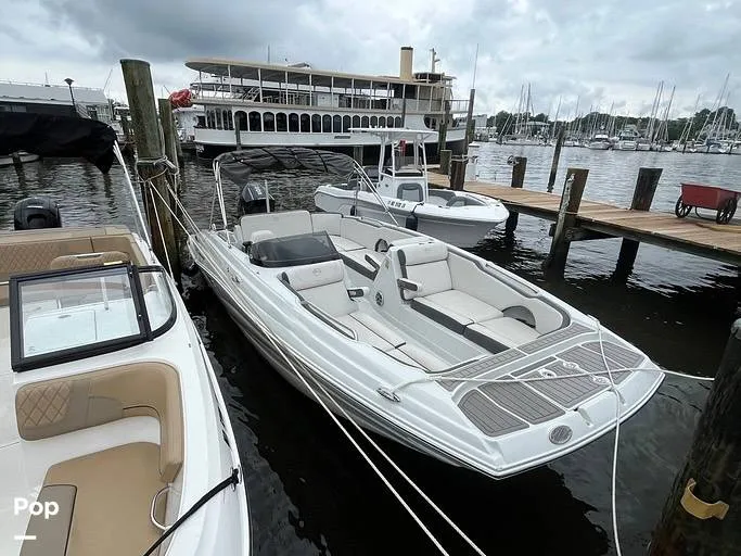 Slide: The Image of Crownline Boats E230XS 2024 - 16380956
