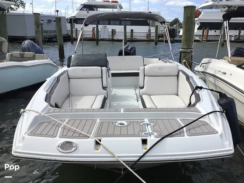 Slide: The Image of Crownline Boats E230XS 2024 - 16783239