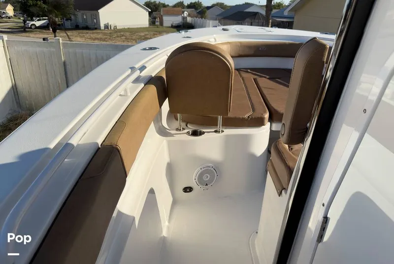 Slide: The Image of Sea Hunt Gamefish 30 Forward Seating 2022 - 16368230