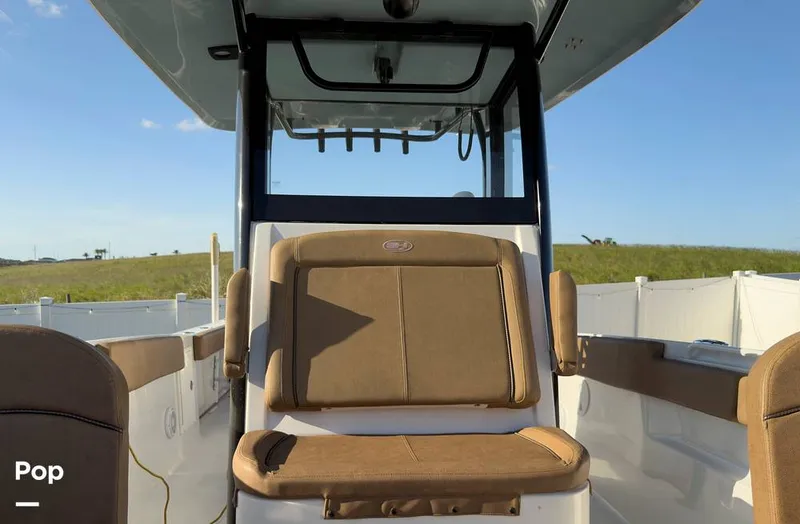Slide: The Image of Sea Hunt Gamefish 30 Forward Seating 2022 - 16368237