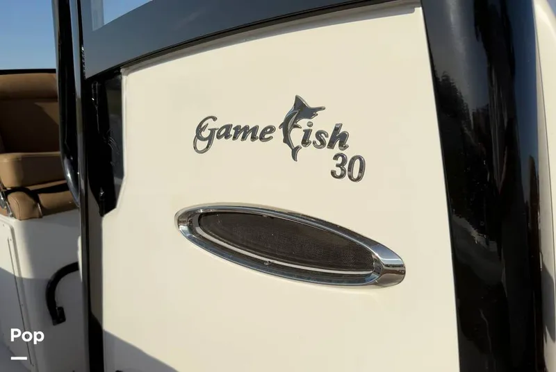 Slide: The Image of Sea Hunt Gamefish 30 Forward Seating 2022 - 16368245