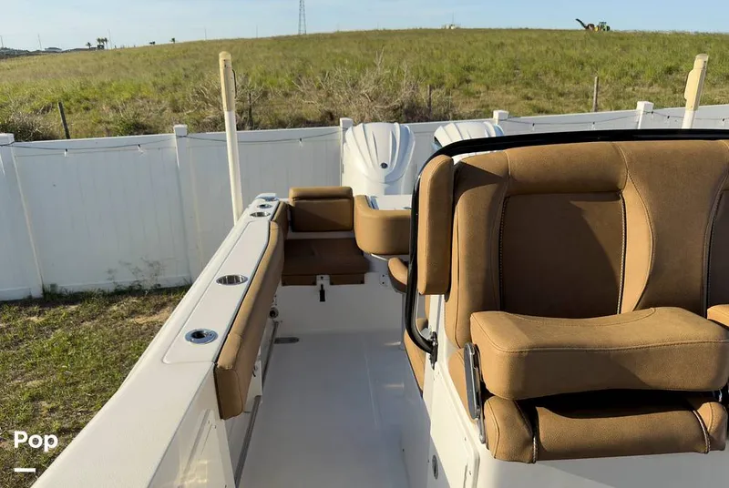Slide: The Image of Sea Hunt Gamefish 30 Forward Seating 2022 - 16368247