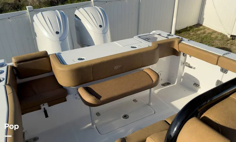 Slide: The Image of Sea Hunt Gamefish 30 Forward Seating 2022 - 16368252
